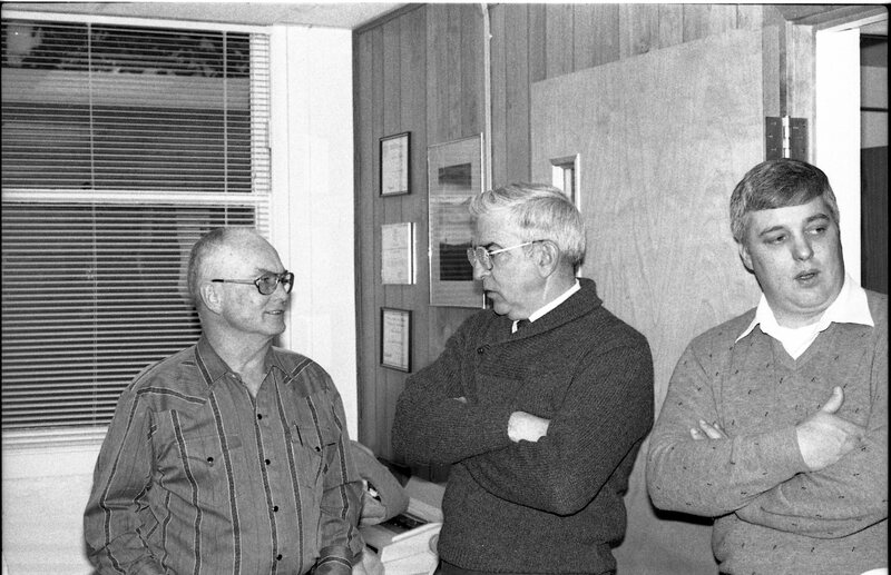 1990 Employees, Party 04