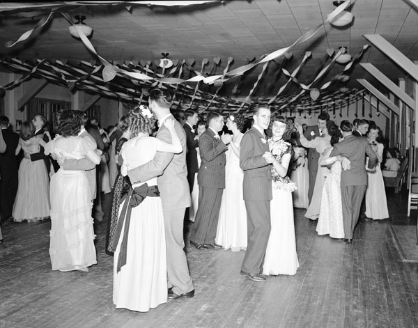 1949-50 Dance, Sweetheart Ball 5