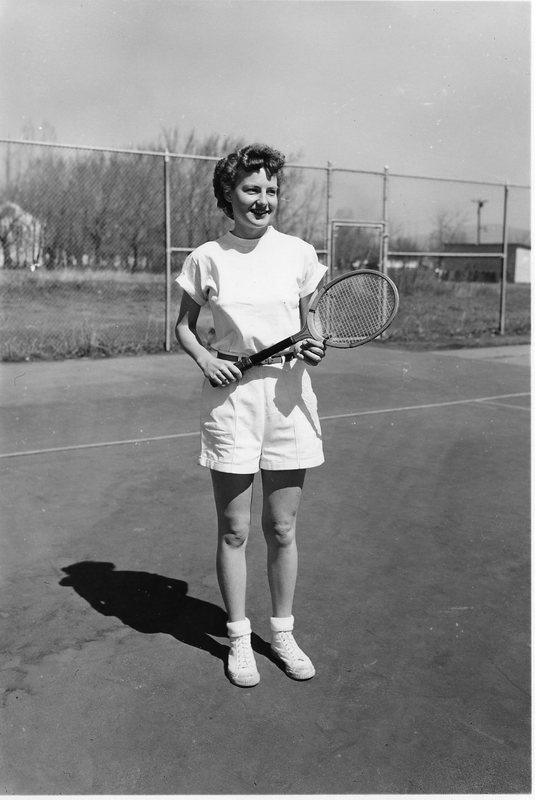 50's Tennis Player 1-1