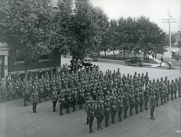 La Grande, Military Unit 2