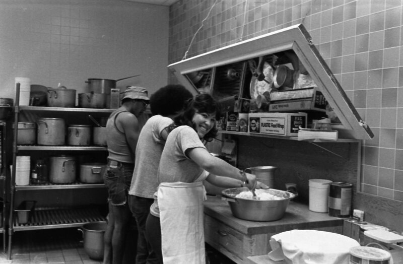 1977 Native American Root Feast, Preparation 16