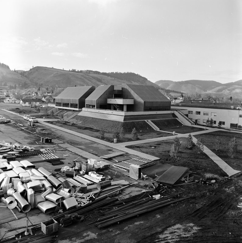 1973 Hoke Hall 07