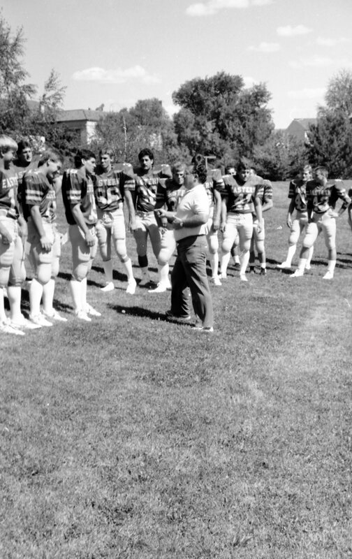 1987 Football Team, Set-up 11