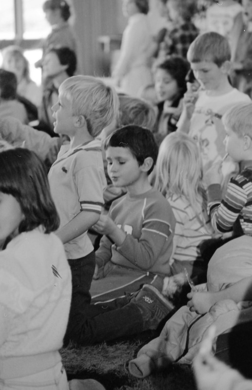 1987 Ackerman Elementary School, Christmas 10