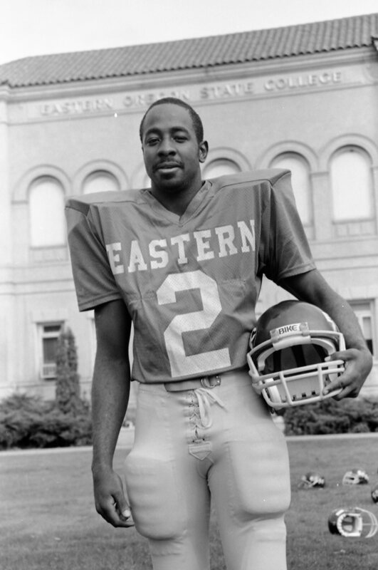 1986 Football Player, Portraits 02