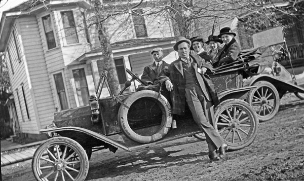 Automobile, 1917