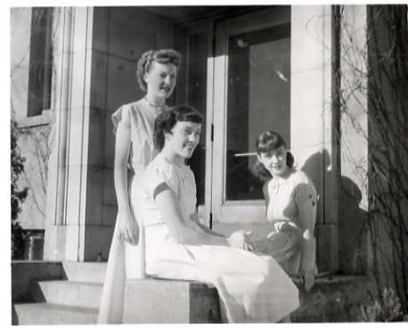 1952 Residence Life, Coeds