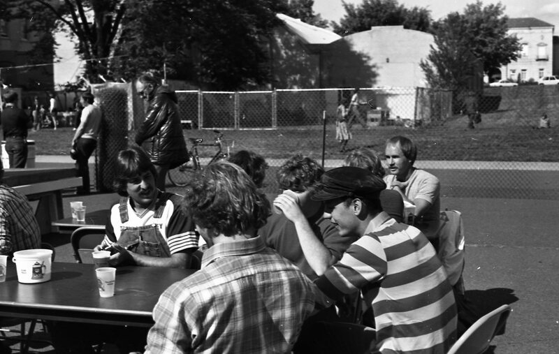 1982 October Folk Festival, Beer Garden 07