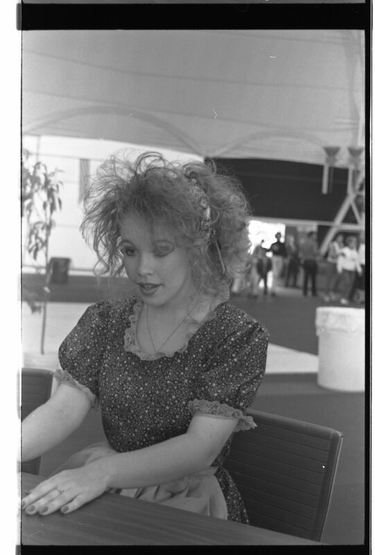 1989 Homecoming Alumni & Participants 21