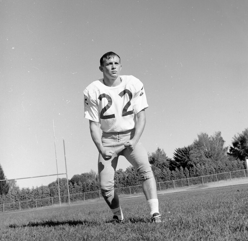 1968 Football Player, Portraits 08