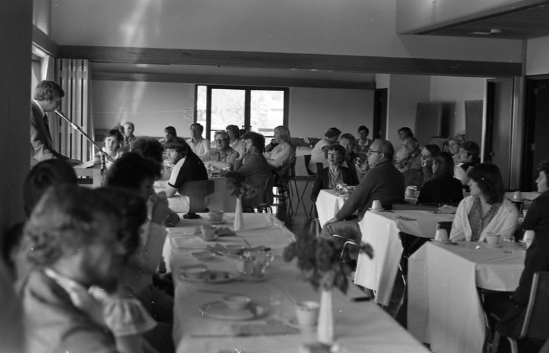 1981 Parent's Weekend, Sunday Breakfast 02