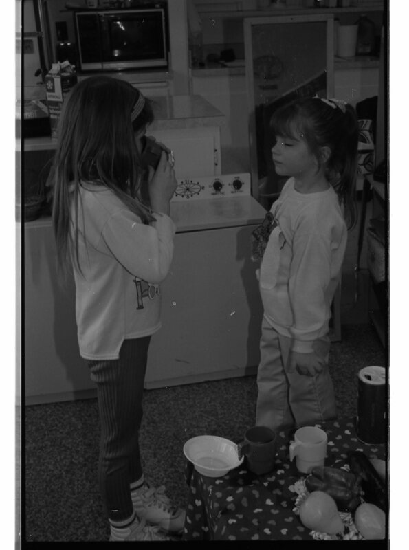 1989 Ackerman Elementary School, Kitchen 04