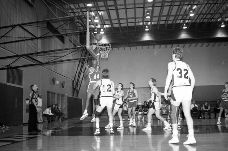 1988 Basketball Action, EOSC at GFU 24