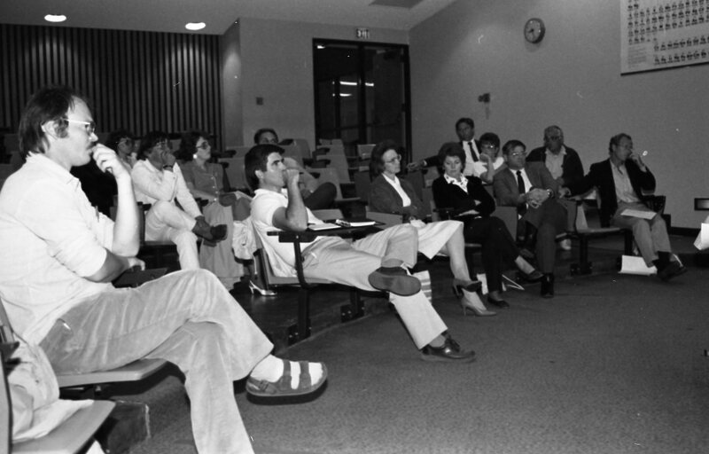 1987 Loso Hall, Planning 10