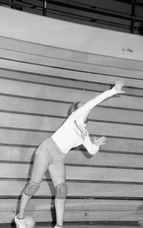 1982 Volleyball Action 22