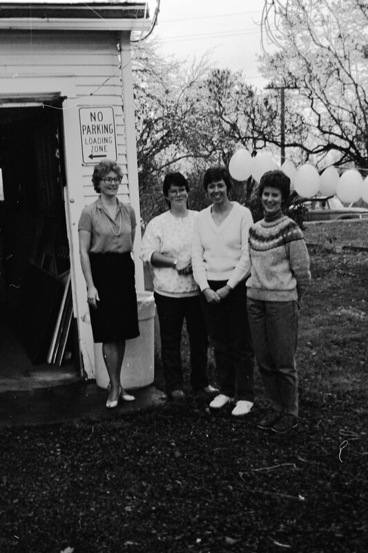 1986 Employees, November Party 03
