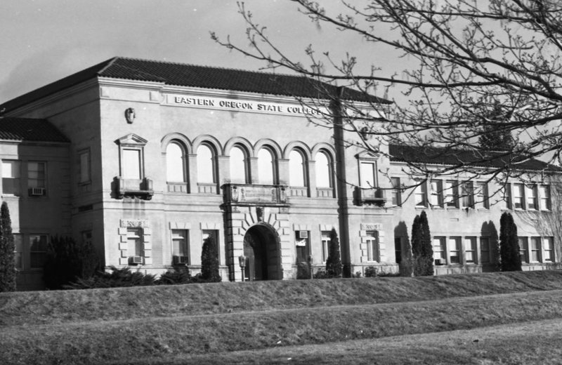 1987 Inlow Hall