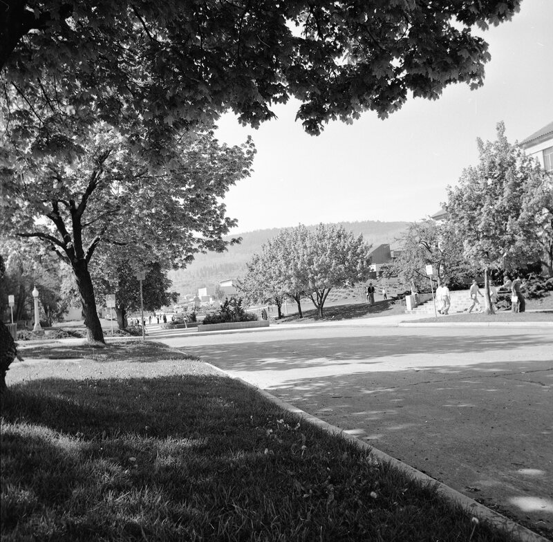 1978 Campus in Spring 09