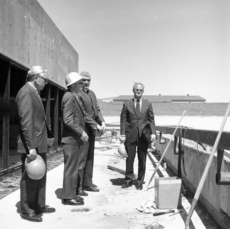 1972 Hoke Hall, Officials Tour 08