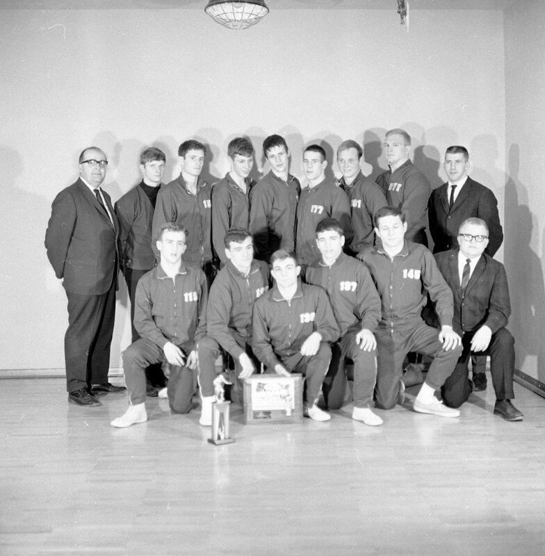 1968 Wrestling Team 02