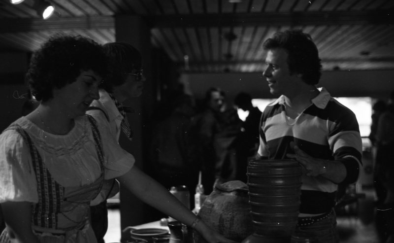 1982 Spring Festival, Ceramics 01