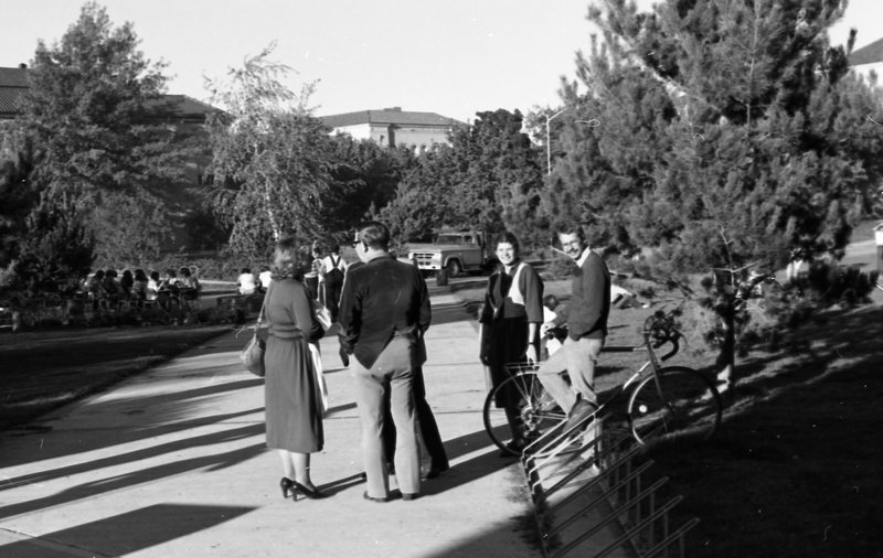 1980 New Student Week, Employees 06