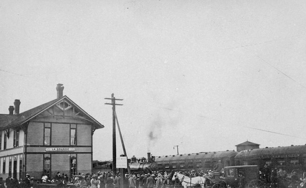 La Grande, Railroad Depot 9
