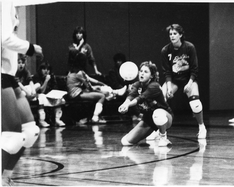 80's Volleyball Action 2-1
