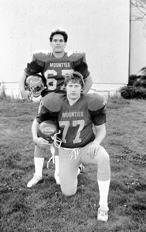 1981 Football Team Captains 02