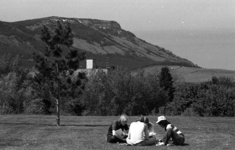 1979 Students, Outdoors 06