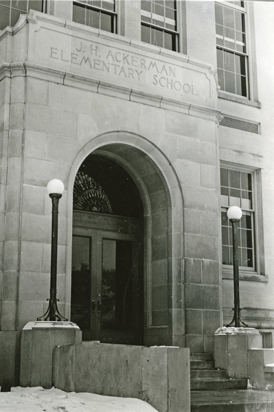 30's Ackerman School Entrance