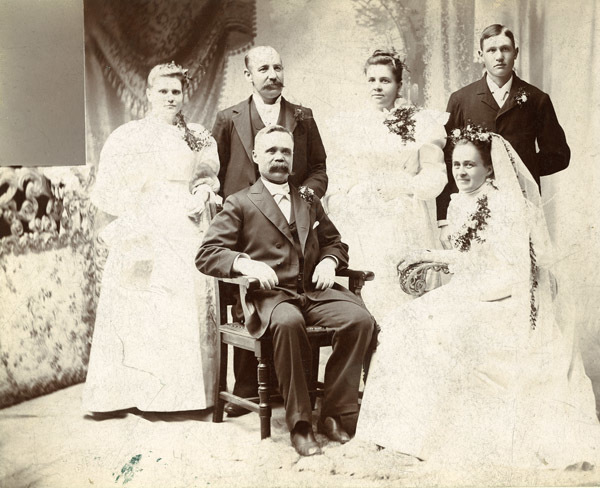 Portrait - Wedding Group