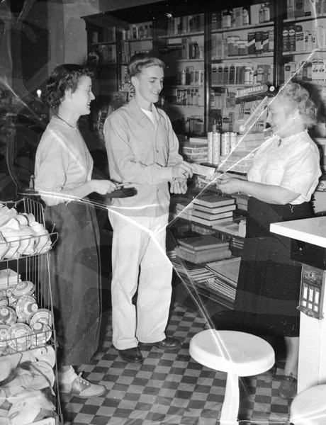1949-50 Students, Shopping 1-2