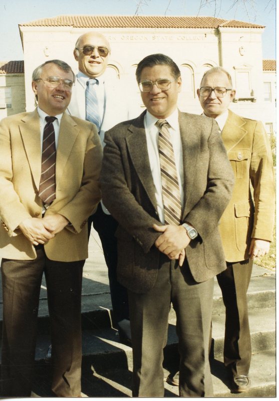 80's Employees, Administration 1-9