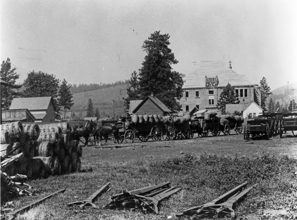 Elgin School, Construction 2
