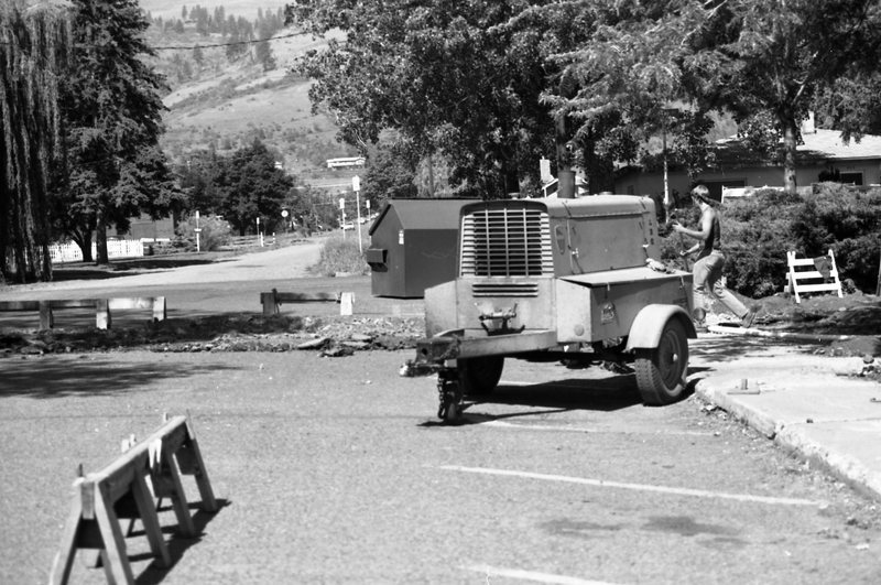 1987 Campus, Road Repair 01