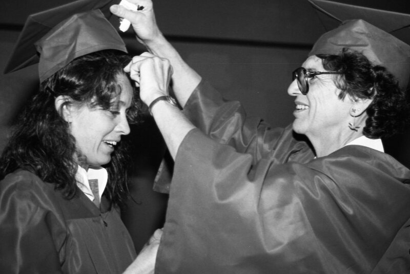 1987 Graduates 04