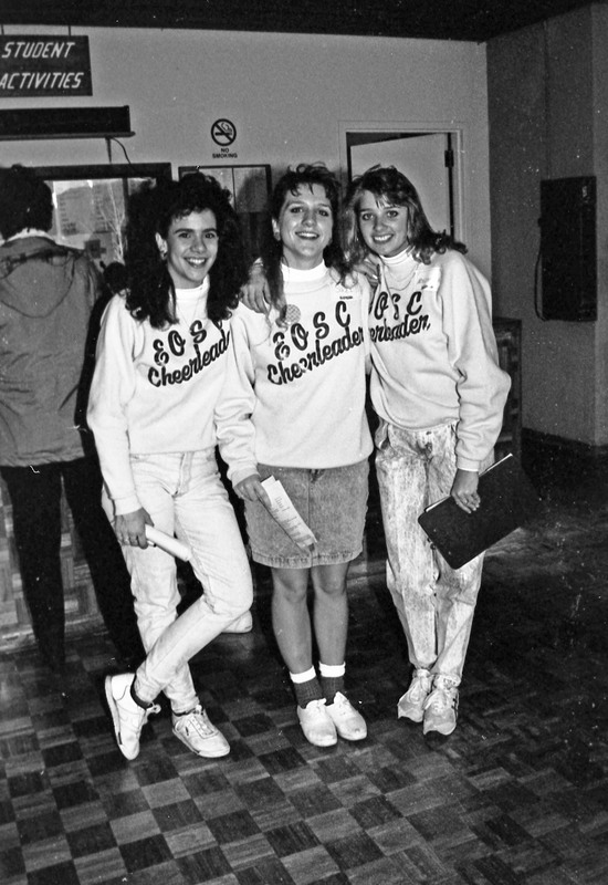 1988 Cheerleaders 02