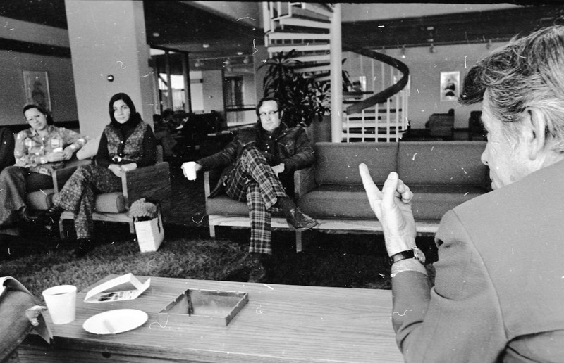 1974 Students, Discussion 09