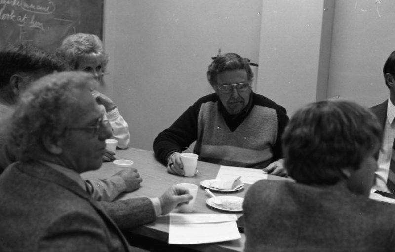 1981 Employees, Meeting 04