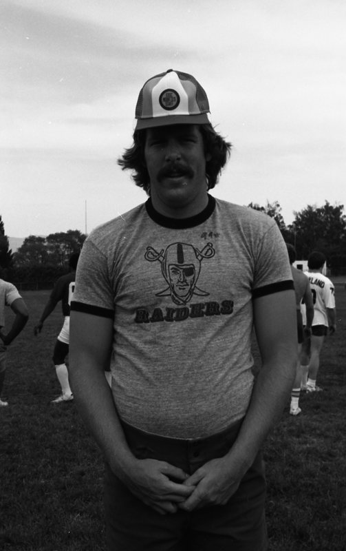 1981 Football Guest 02