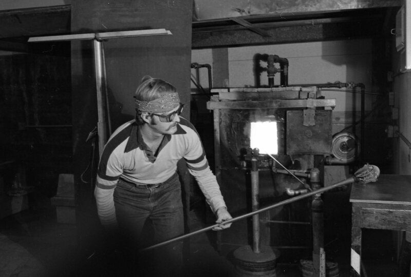 1978 Art, Glass Sculpting 10