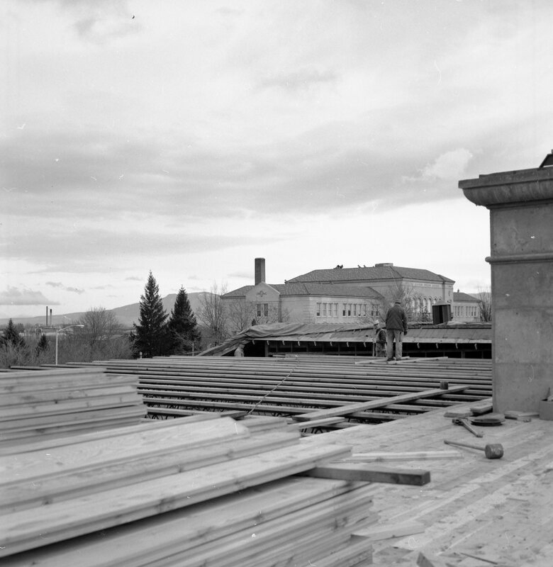 1971 Walter M. Pierce Library Remodel, Exterior 24