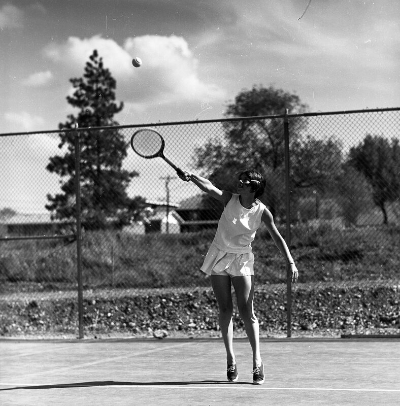 1970 Tennis Player 08