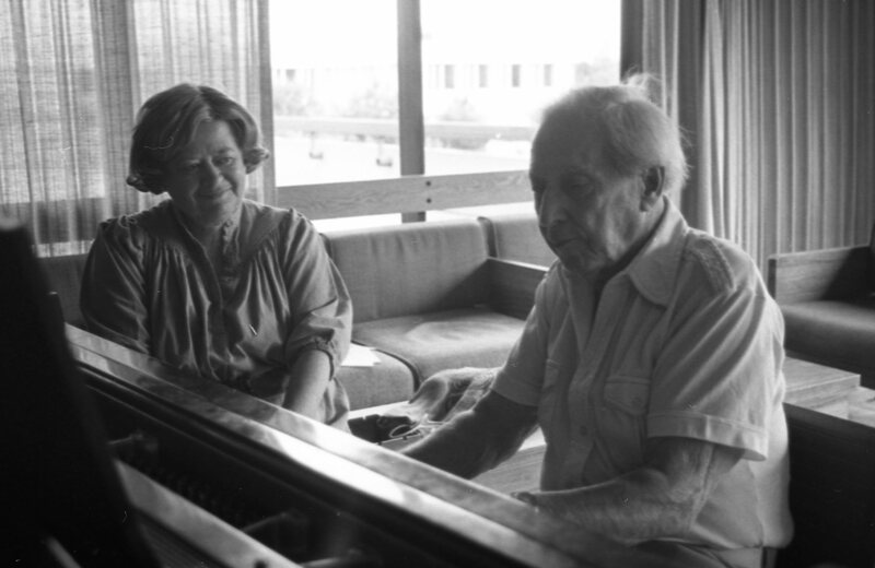 1985 Elderhostel Program, Piano Player 03