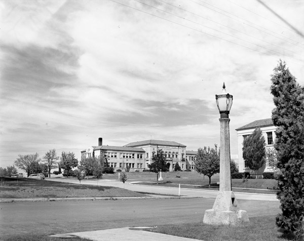 1954-55 Campus 3
