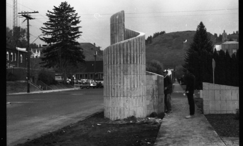 1990 Loso Hall Construction, Wall 03