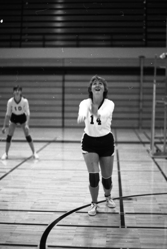 1980 Women's Volleyball Action 25