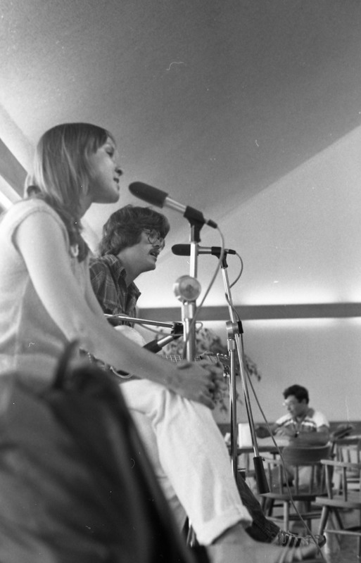 1981 Concert, Duo 03
