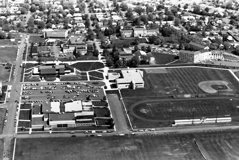 1977 Campus, Aerial Views 10